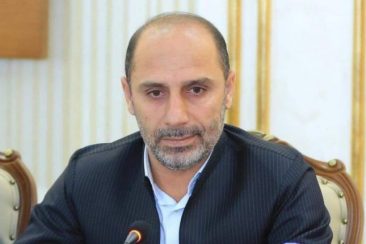 عەبدولسەتار مەجید، پەرلەمانتاری کۆمەڵ